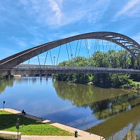 Pont-de-Castelmoron-sur-Lot---Architecture-contemporaine-remarquable.jpg