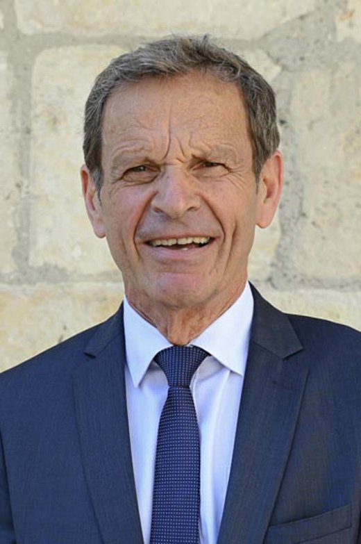 05.-Christian-Dezalos.jpg