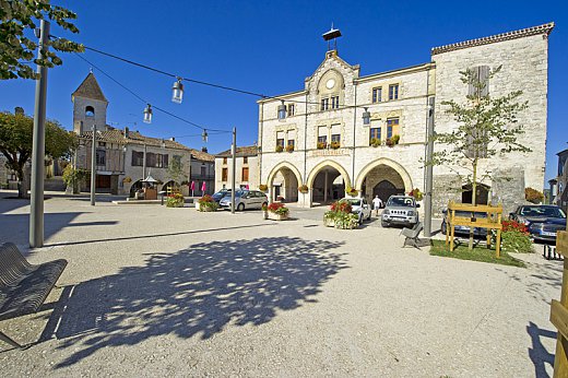 page-5-tournon-_XCG9811.jpg