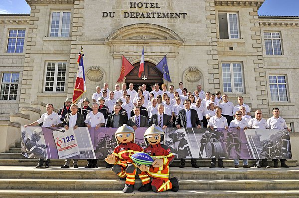 03-pompiers-mascotte-_XCG1866-2.jpg