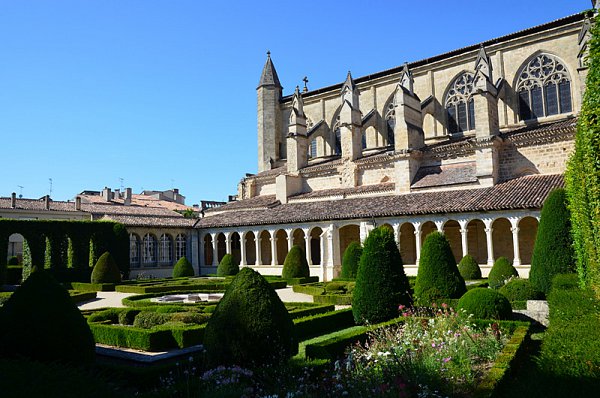 09---Eglise-Notre-Dame-Cloitre-et-Jardin-remarquable--Marmande-ptt.jpg