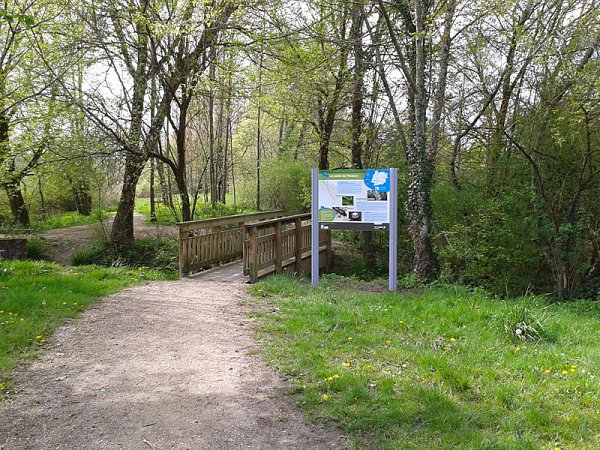 Casteljaloux_panneaux_Natura_2000.jpg