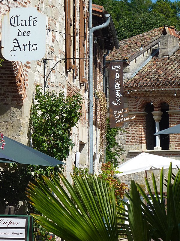 Penne_Agenais_placeCDT47.jpg