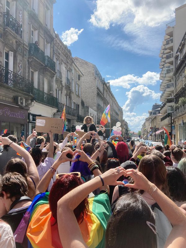 Pride_2023_Anna_B-800px.jpg