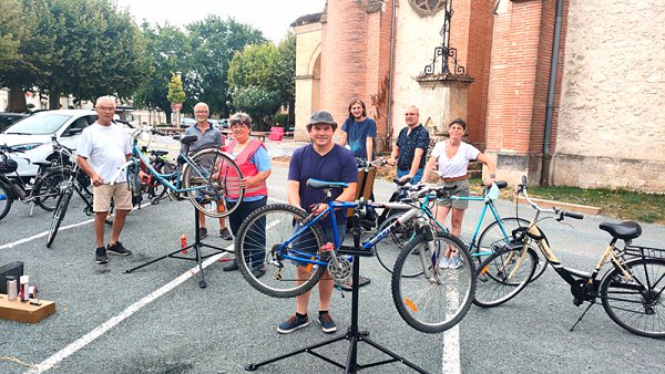 RepaR-ton-velo----Luc-Wagon-Petit-Bleu-La-Depeche-17-08-2024-6.jpg