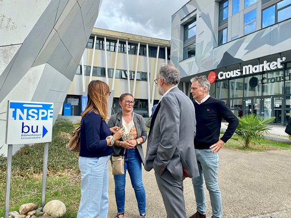 Valeurie-Tonin-sur-le-campus-Michel-Serres.jpg