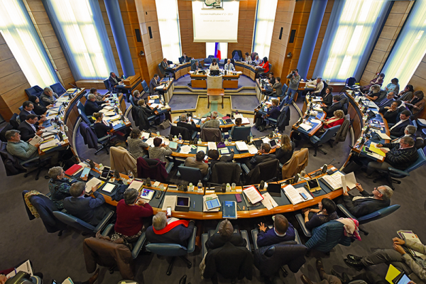article-hemicycle.png
